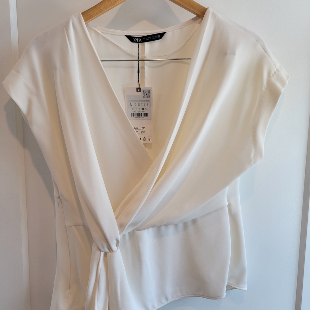 Zara Women's Cream Wrap Top